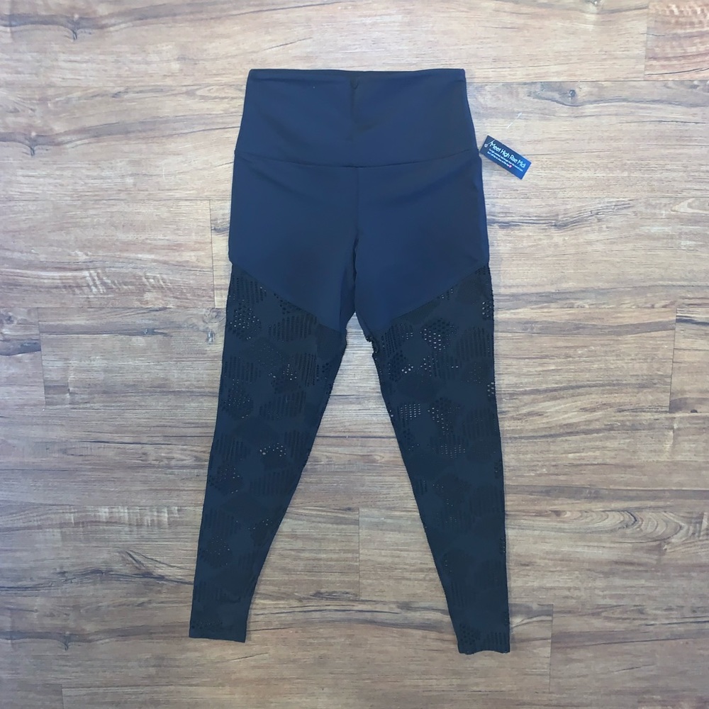 Onzie Half and Half Honeycomb Leggings
